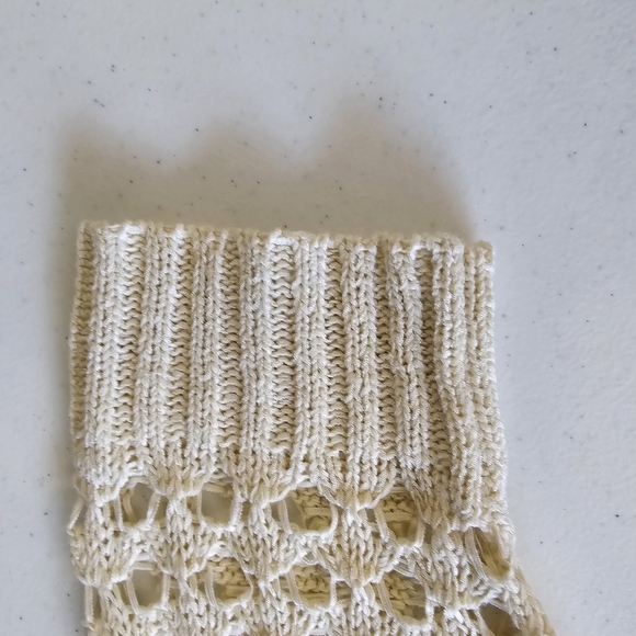 Monroe & Main Cream Cardigan Sweater Open-Knit Design - Picture 8 of 8